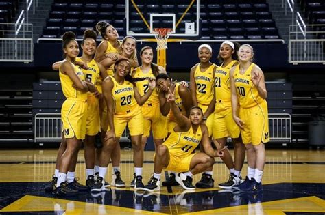 Umich women's basketball - Mar 17, 2023 · BATON ROUGE, La. -- The University of Michigan women's basketball team took a lead midway through the first quarter and never looked back, recording a 71-59 over No. 22 UNLV on Friday (March 17) in the first round of the NCAA Tournament at the Pete Maravich Assembly Center. U-M has advanced to the second round for the eighth time in program ... 